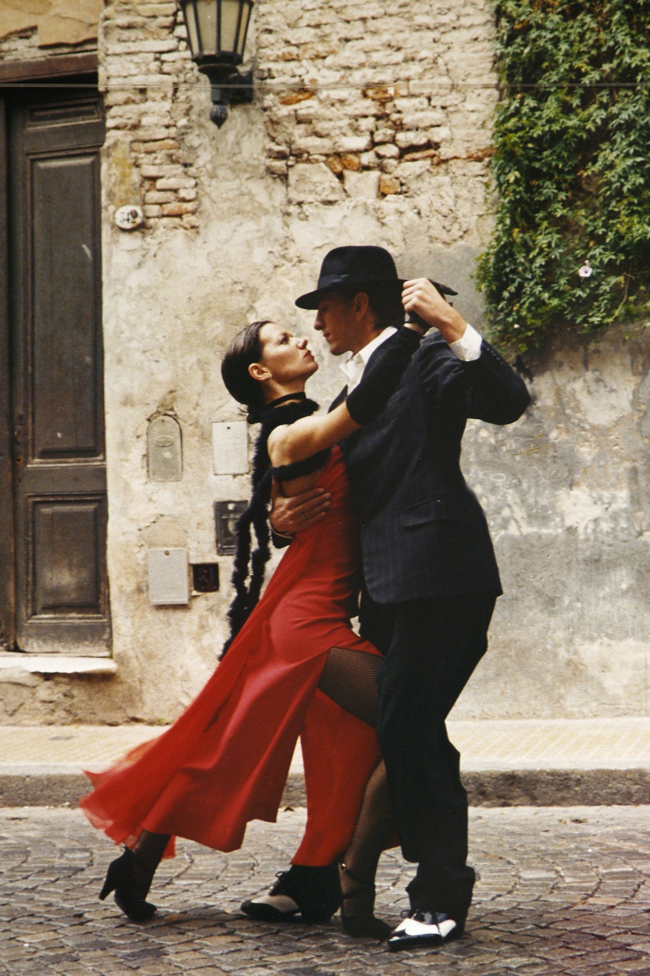 street tango in buenos aires