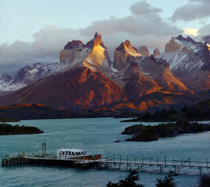 patagonia_explora_mountains and dock-1